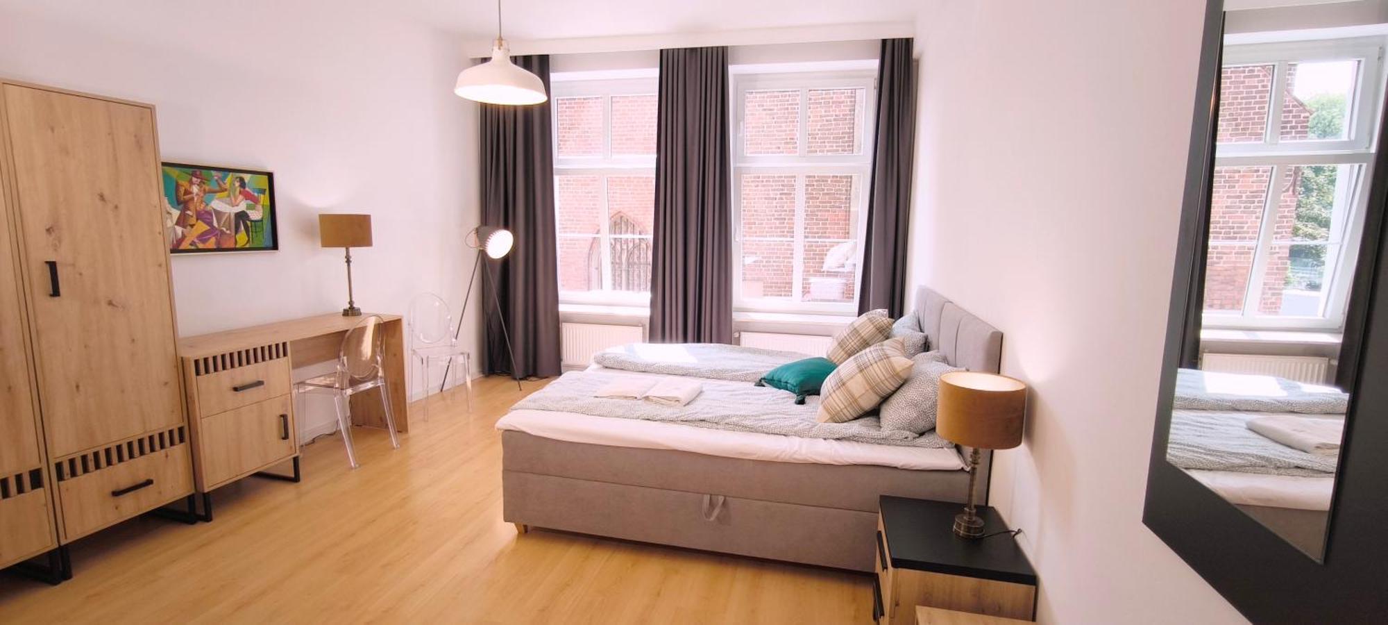 Central Apartments Bazaar 格但斯克 外观 照片