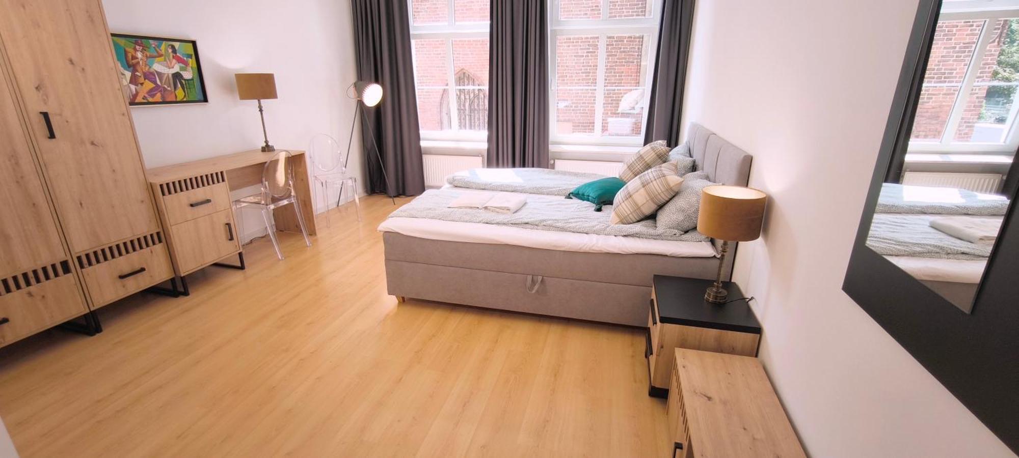 Central Apartments Bazaar 格但斯克 外观 照片