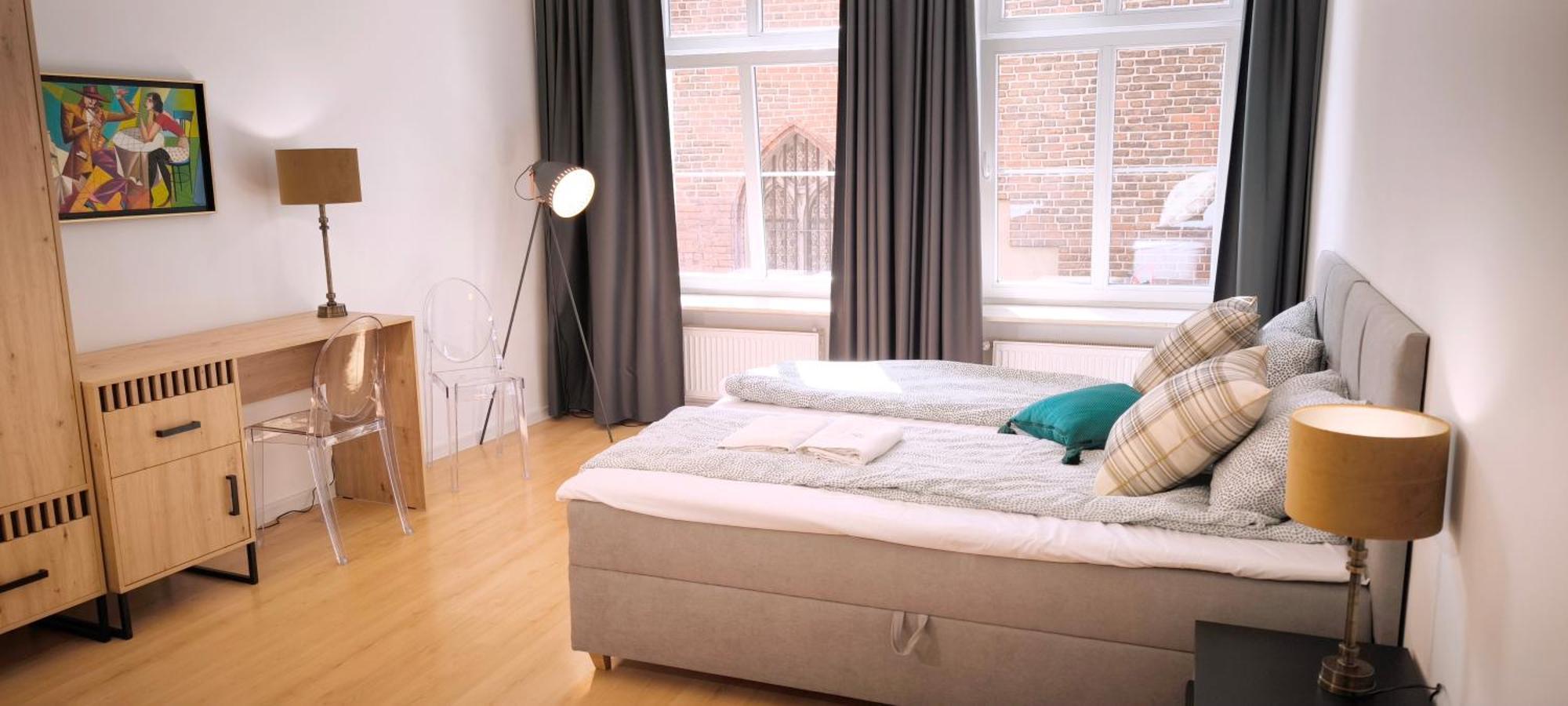 Central Apartments Bazaar 格但斯克 外观 照片